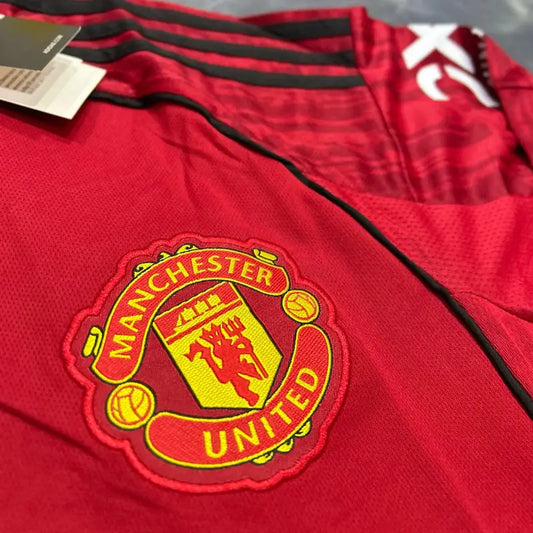 MAN UNITED HOME OFFICIAL 2025/26 FULL SLEEVES PREMIUM QUALITY FULL SLEEVES