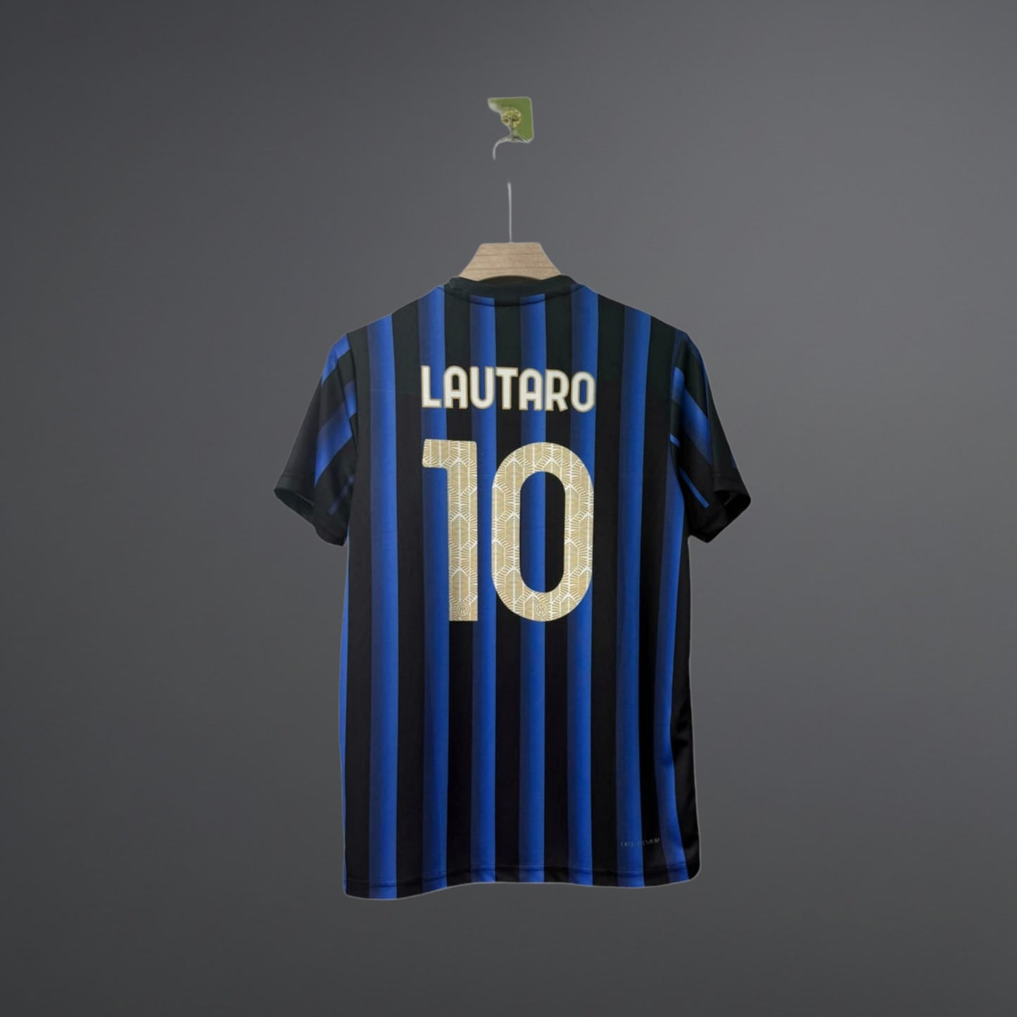 LAUTARO MARTINEZ INTER MILAN 2025 - 26 HOME KIT