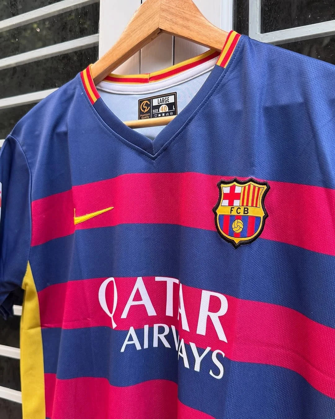BARCELONA RETRO 2015-16 HOME KIT MESSI (EMBROIDERY LOGOS)