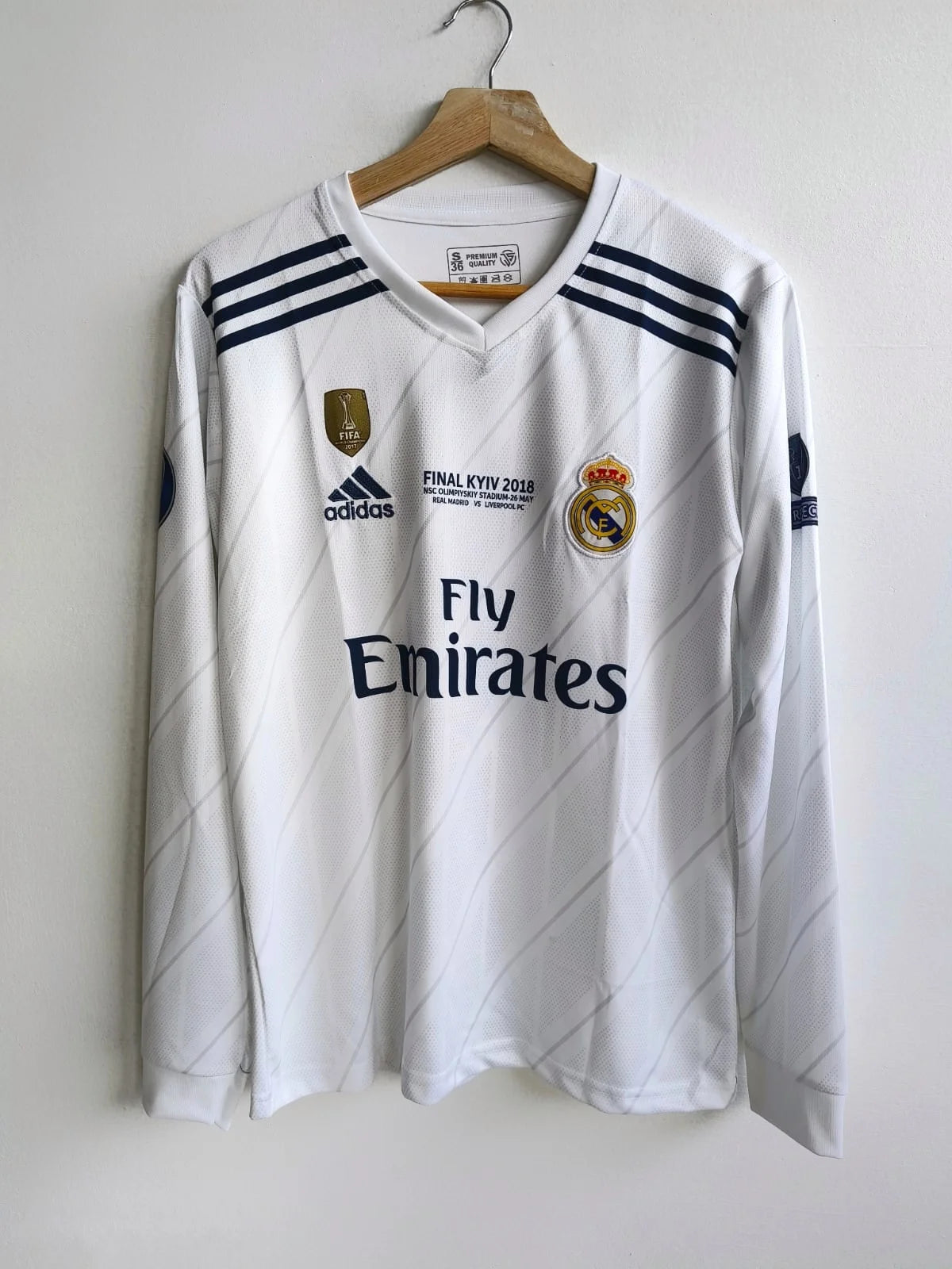REAL MADRID RETRO 2017-18 HOME KIT FULL SLEEVE RONALDO (EMBROIDERY LOGOS)