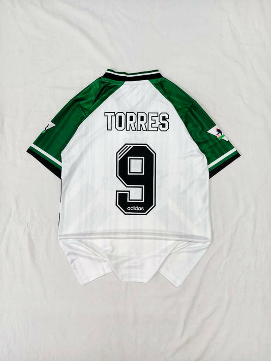 Liverpool FC Retro Away Jersey – Torres #9 (Classic Premier Era Inspired).