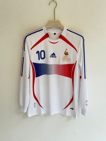 ZINADINE ZIDANE FRANCE 2006 AWAY KIT