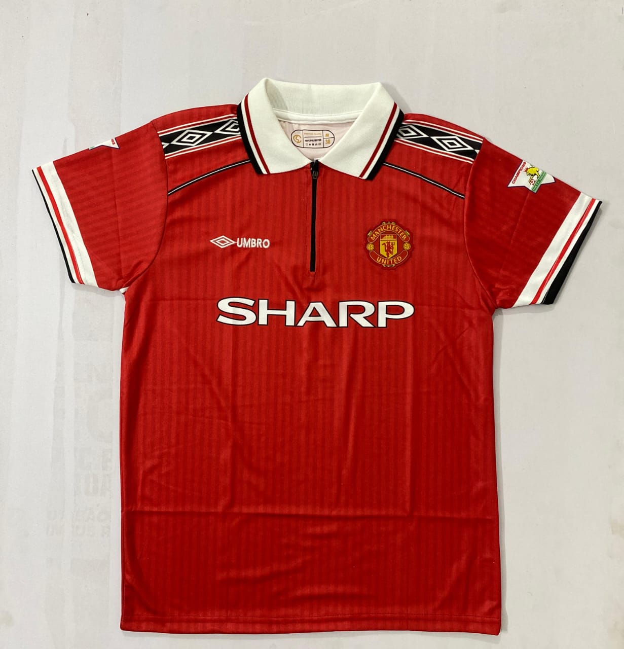 Manchester United 1998/99 Retro Jersey – David Beckham #7 Classic Home Edition (Embroidery)