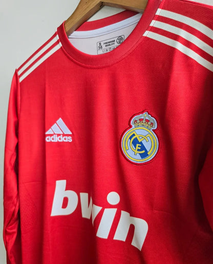 REAL MADRID RETRO 2011-12 FULL SLEEVE CRISTIANO RONALDO (EMBROIDERY LOGOS)