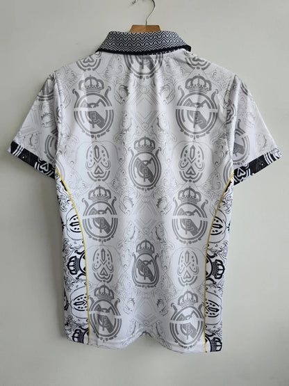 REAL MADRID SPECIAL EDITION COLLAR ( EMBROIDERY )